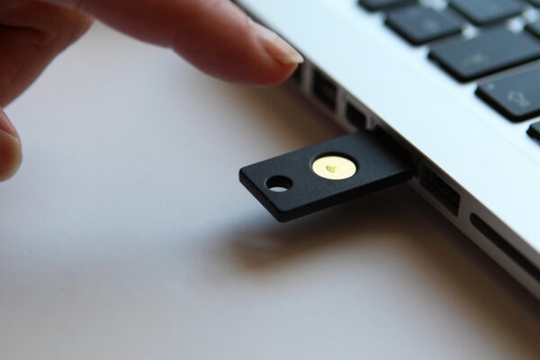 YubiKey NEO - Image 3